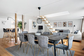 Sanders Regent - Treasured Three-Bedroom Apartment Near Central Square